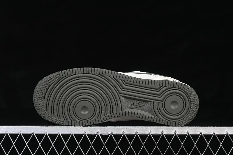 All categories Nk Air Force 1 Air Force series Nk Air Force 1 Low Air Force low-top Nike Air Force 1'07 Low tree pattern dark green Air Force 1 low-top casual sneakers SM6668-125